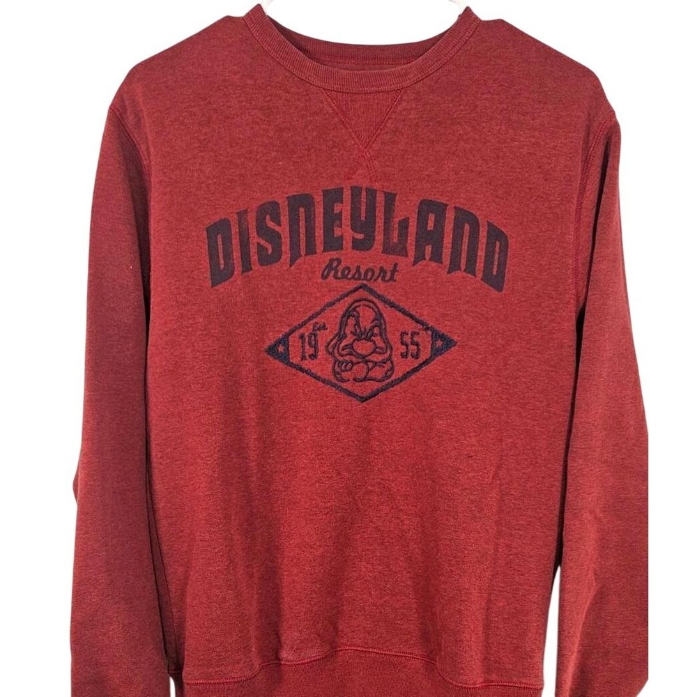 Disneyland Resort Vintage Sweatshirt - 1955 Edition Size‎ Small Unisex Burgundy